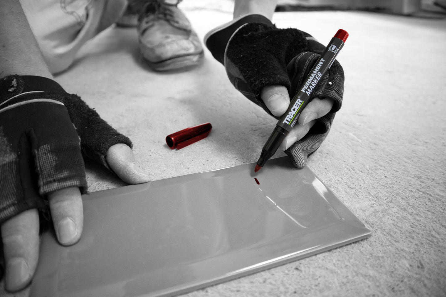 TRACER APM3 Red Fine Bullet Point Marker Acrylic Tip 1-2mm Tip
